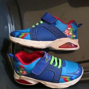 Kids Pjmasks Light Up Shoes